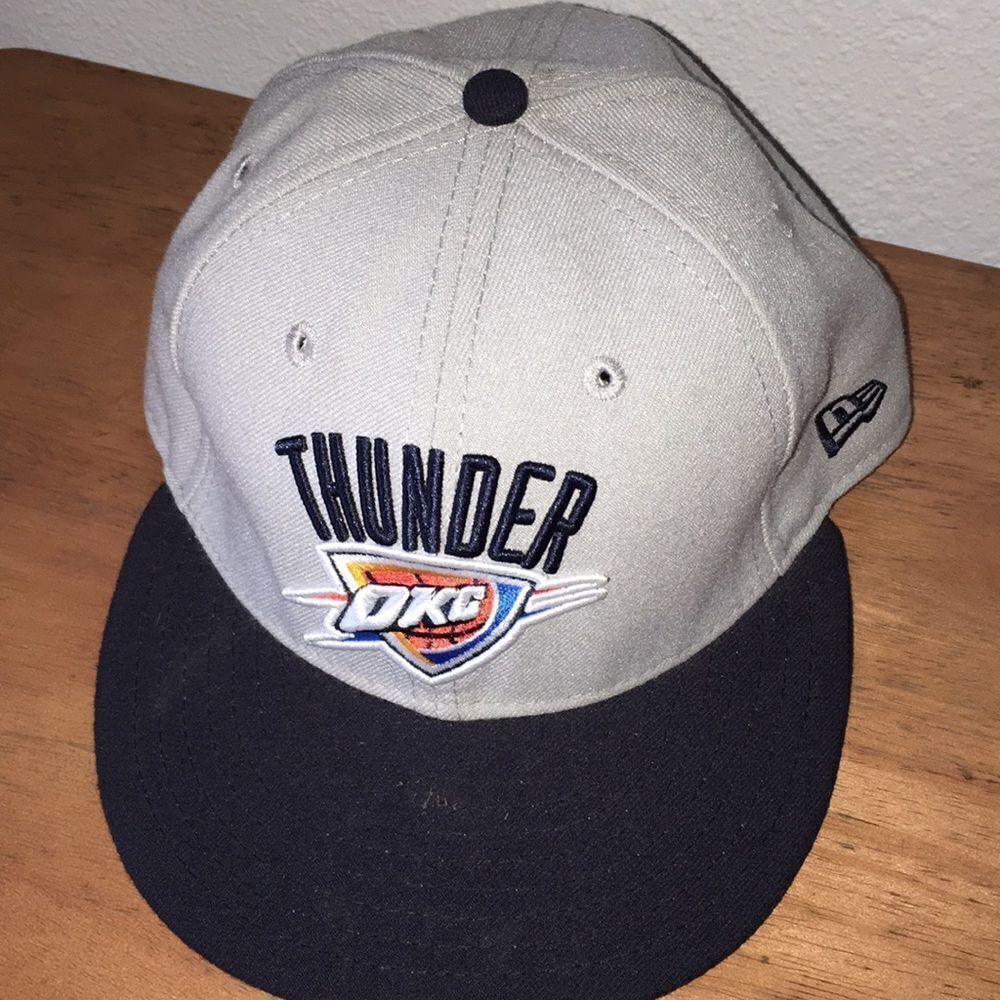 Grey OKC Oklahoma City Thunder NBA Gray Baseball Basketball Cap Fitted 7 1/8 SGA